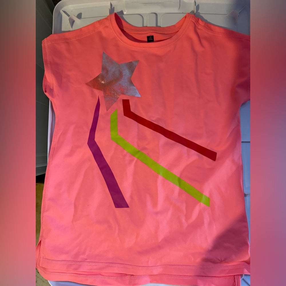 Tea Collection Coral Starburst Kids Tee